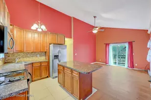 6263 Park Pl, Tobyhanna, PA 18466 - Photo 6