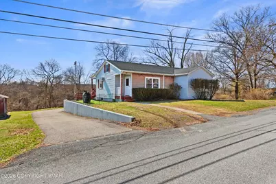  407 Jones Street, Portland, PA 18343 - Photo 32