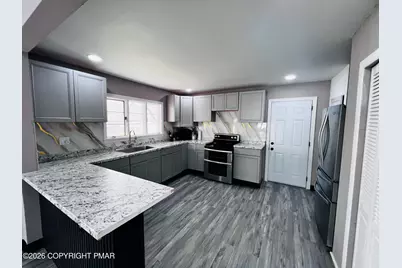  1009 Grove Street, Avoca, PA 18641 - Photo 10