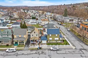 621 Race St, Scranton, PA 18509 - Photo 6