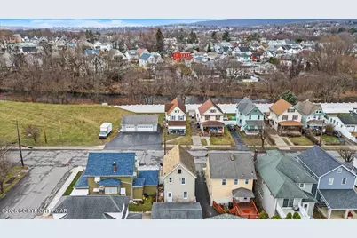  621 Race Street, Scranton, PA 18509 - Photo 8