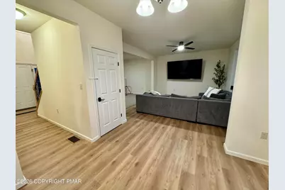  303 Ridge Road, Stroudsburg, PA 18360 - Photo 12