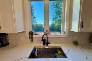 303 Ridge Rd, Stroudsburg, PA 18360 - Photo 6