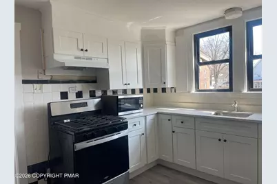  245 Washington Street #2nd fl, East Stroudsburg, PA 18301 - Photo 16