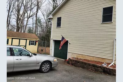  1600 Red Pine Lane, Effort, PA 18330 - Photo 6