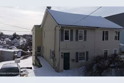  1509 Division Street, Scranton, PA 18504 - Photo 2