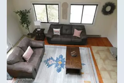  112 Messerle Court, Bushkill, PA 18324 - Photo 6