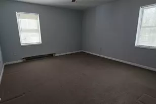 655 Country Pl Dr, Tobyhanna, PA 18466 - Photo 16