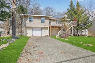 7648 Rainbow Dr, Tobyhanna, PA 18466 - Photo 1
