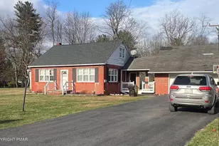 1564 Spruce St, Stroudsburg, PA 18360 - Photo 4