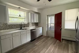 1564 Spruce St, Stroudsburg, PA 18360 - Photo 16