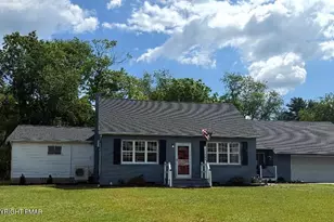 1564 Spruce St, Stroudsburg, PA 18360 - Photo 1