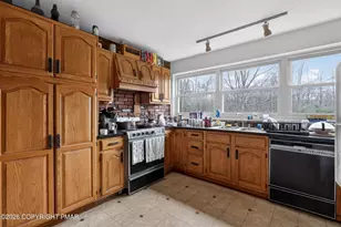 650 Chapman Lake Rd, Scott Township, PA 18433 - Photo 10