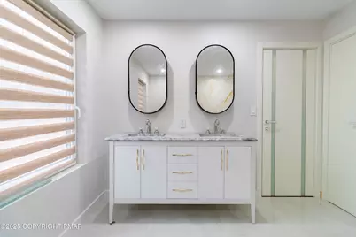  2226 Bedford Court, Bushkill, PA 18324 - Photo 32