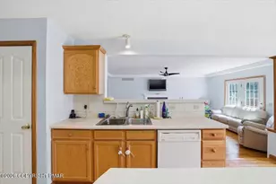 356 Jennifer Ln, Tannersville, PA 18372 - Photo 34