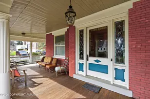 29 N New St, Nazareth, PA 18064 - Photo 6