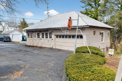  29 N New Street, Nazareth, PA 18064 - Photo 66