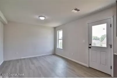  665 Sipos Drive, Northampton Township, PA 18067 - Photo 8