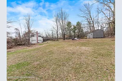  109 Pleasant Lane, Stroudsburg, PA 18360 - Photo 6