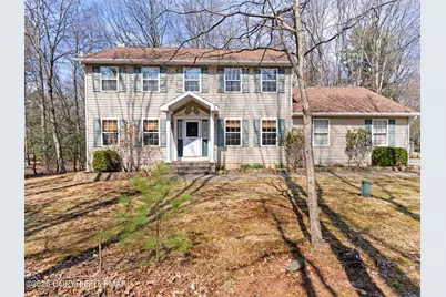  236 Longwoods Drive, Saylorsburg, PA 18353 - Photo 4