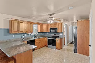 236 Long Woods Dr, Saylorsburg, PA 18353 - Photo 32