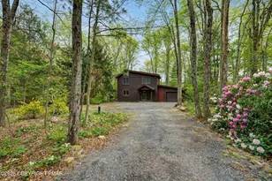 6174 Lakeview Dr, Pocono Pines, PA 18350 - Photo 38