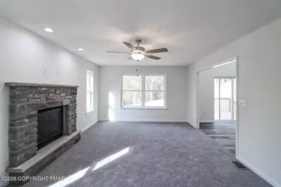  179 Wilbur Bloom Boulevard, East Stroudsburg, PA 18302 - Photo 10