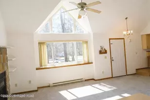 504 Galion Dr, Tamiment, PA 18371 - Photo 6