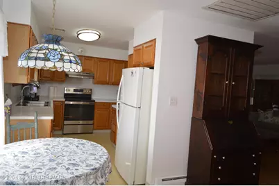  1020 Congdon Avenue, Stroudsburg, PA 18360 - Photo 14