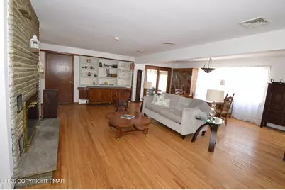  1020 Congdon Avenue, Stroudsburg, PA 18360 - Photo 2