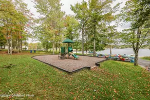 124 Shawnee Dr, Pocono Lake, PA 18347 - Photo 112