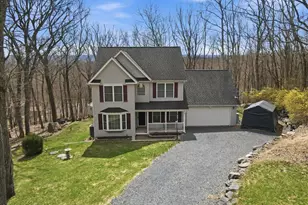 325 Tower Dr, East Stroudsburg, PA 18302 - Photo 76