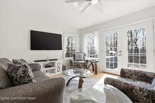 325 Tower Dr, East Stroudsburg, PA 18302 - Photo 12