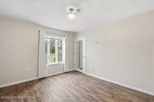 114 Duck Hollow Cir, Stroudsburg, PA 18360 - Photo 16