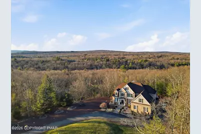  389 Joanne Court, Bartonsville, PA 18321 - Photo 4