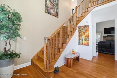  389 Joanne Court, Bartonsville, PA 18321 - Photo 8