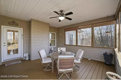  389 Joanne Court, Bartonsville, PA 18321 - Photo 12