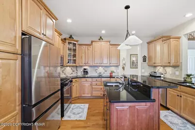  389 Joanne Court, Bartonsville, PA 18321 - Photo 10