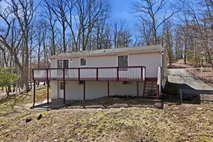 1037 Alpine Dr, East Stroudsburg, PA 18302 - Photo 58