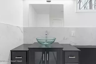 1037 Alpine Dr, East Stroudsburg, PA 18302 - Photo 34