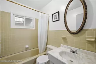 8252 Natures Dr, Tobyhanna, PA 18466 - Photo 20