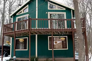 2165 Titania Rd, Tobyhanna, PA 18466 - Photo 1