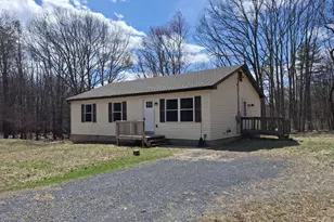 1714 Upper Valley Rd, Effort, PA 18330 - Photo 1