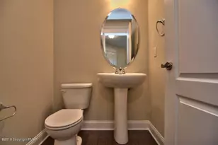 709 Kennedy Ct, East Stroudsburg, PA 18301 - Photo 28
