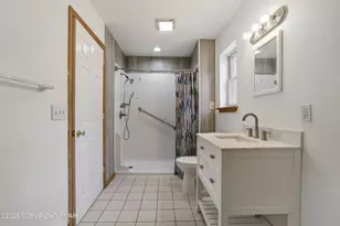 59 Crestwood Dr, Mount Pocono, PA 18344 - Photo 32