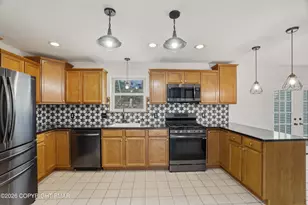 59 Crestwood Dr, Mount Pocono, PA 18344 - Photo 10