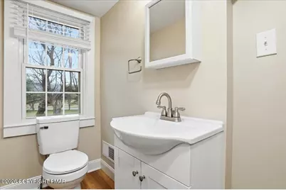  209 Keller Drive, Stroudsburg, PA 18360 - Photo 28