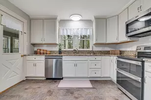 253 Thomas Rd, Blakeslee, PA 18610 - Photo 14