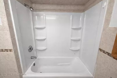  2 W 17th Street, Hazleton, PA 18201 - Photo 24