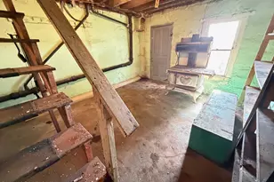 270 3rd St, Coaldale, PA 18218 - Photo 38